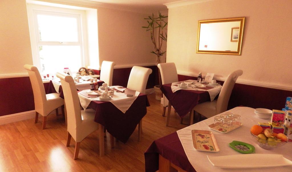 Anglesey House Bed & Breakfast Ландъндо Екстериор снимка