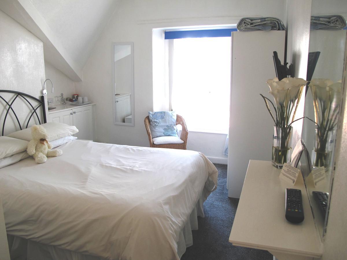Anglesey House Bed & Breakfast Ландъндо Екстериор снимка